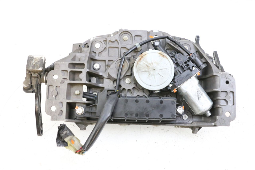 photo de MOTEUR BULLE YAMAHA FJR ABS 1300 (2006 - 2012) - Inspection visuelle