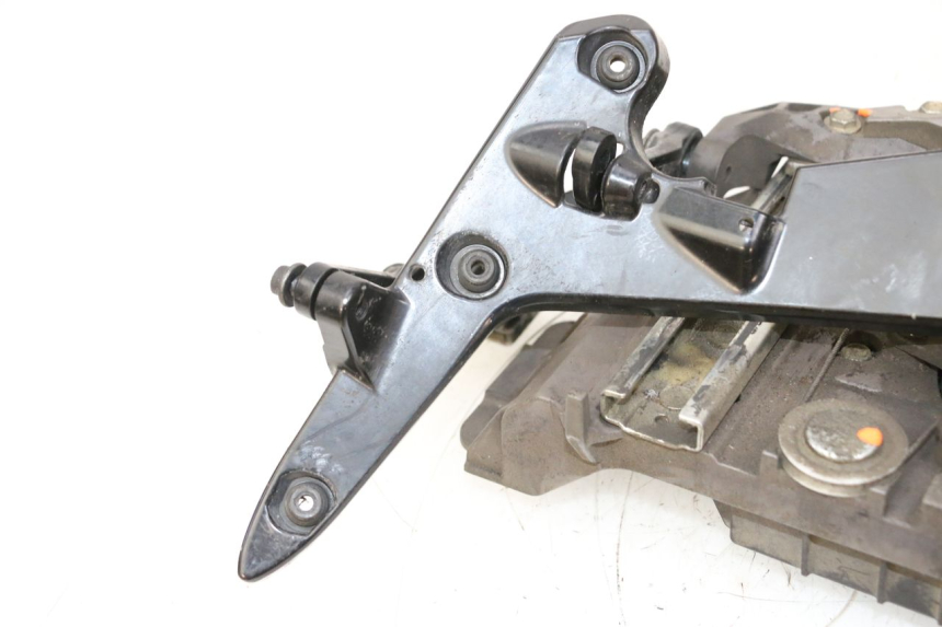 photo de MOTEUR BULLE YAMAHA FJR ABS 1300 (2006 - 2012) - Pièce contrôlée