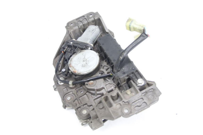 photo de MOTEUR BULLE YAMAHA FJR ABS 1300 (2006 - 2012)