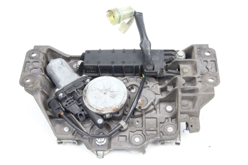 photo de MOTEUR BULLE YAMAHA FJR ABS 1300 (2006 - 2012)