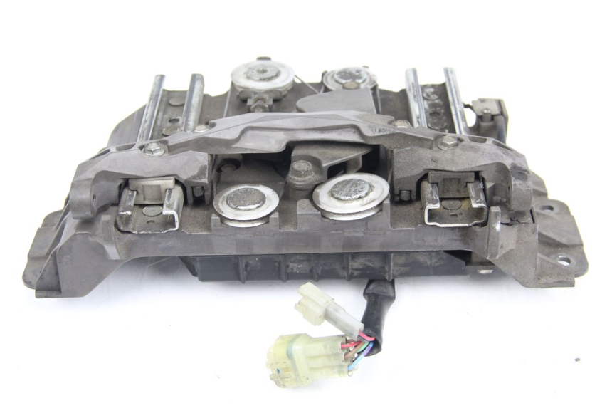 photo de MOTEUR BULLE YAMAHA FJR ABS 1300 (2006 - 2012)