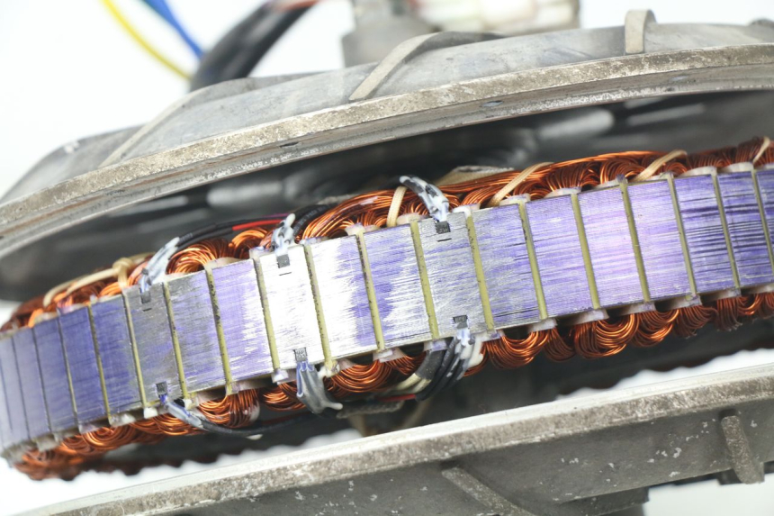 photo de MOTEUR ERIDER CARGO 1 (2009 - 2018) - Points de fixation