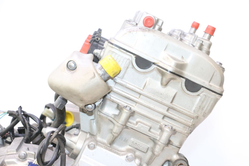 photo de MOTEUR HONDA CB F HORNET 600 (2005 - 2006) - Gros plan technique