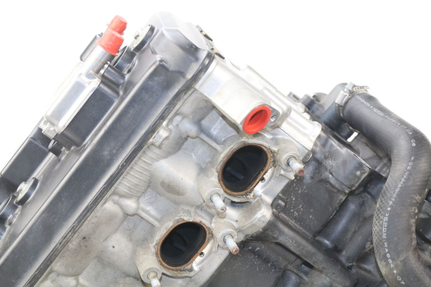 photo de MOTEUR HONDA CBR RR FIREBLADE 1000 (2006 - 2007) - Zoom qualité