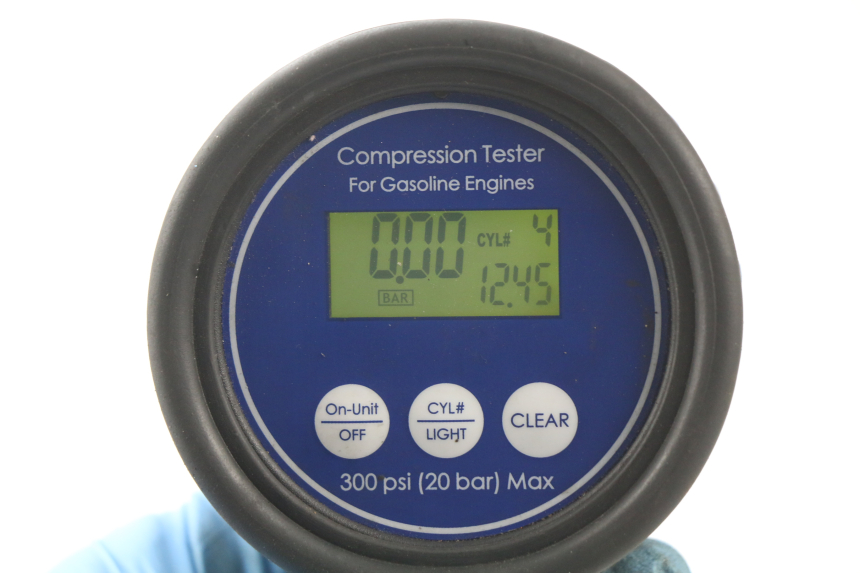 photo de MOTEUR HONDA CBR RR FIREBLADE 1000 (2006 - 2007) - Autre angle de vue