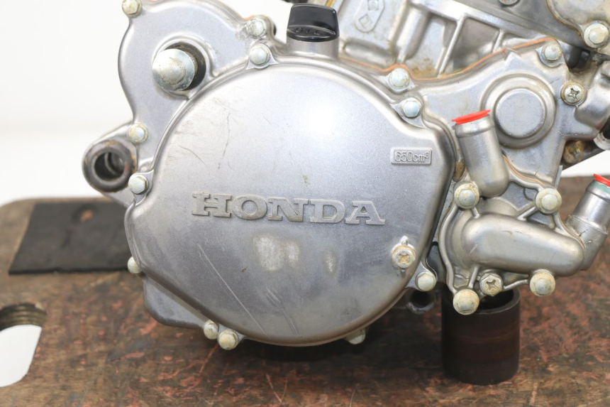 photo de MOTEUR HONDA CR 125 (1995 - 1997) - Gros plan technique