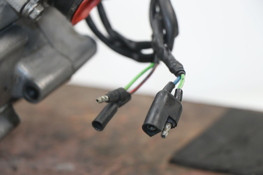 photo de MOTEUR HONDA CR 85 (2003 - 2007) - Gros plan technique