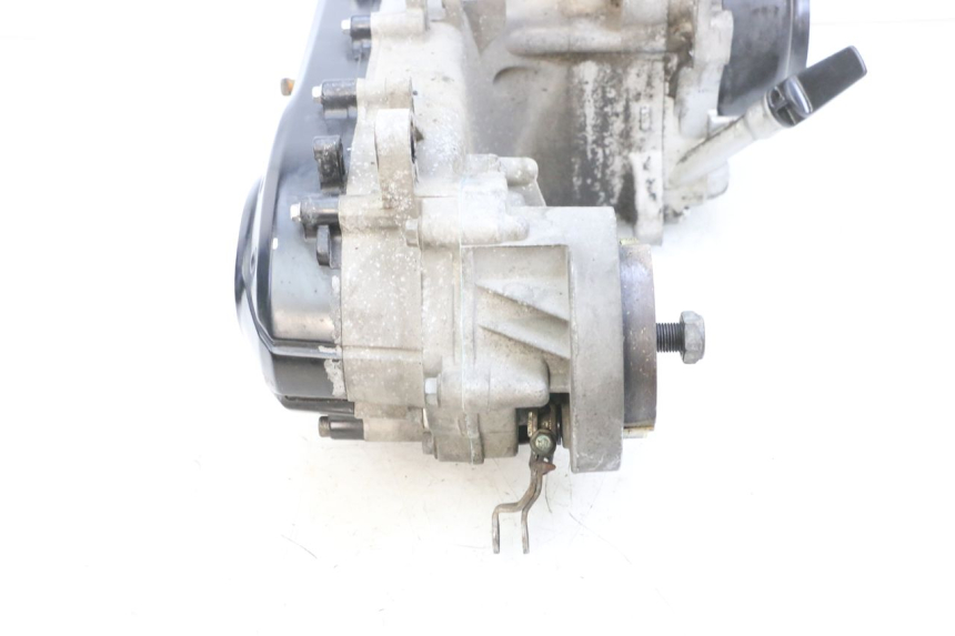 photo de MOTEUR SYM CROX 4T 50 (2016 - 2023) - Vue d’ensemble