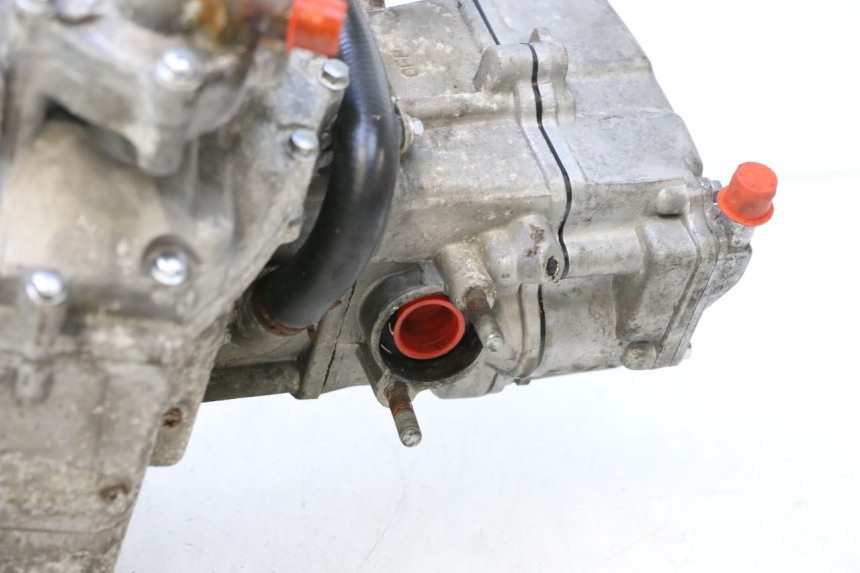 photo de MOTEUR CF MOTO E-CHARM 125 (2005 - 2008) - Gros plan technique