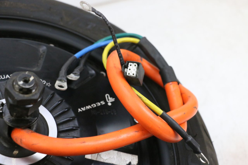 photo de MOTEUR SEGWAY NINEBOT E125S 1 (2022 - 2026) - Zoom état d’usage