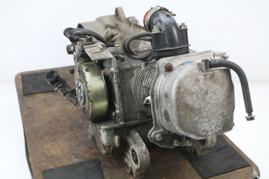 photo de MOTEUR BAOTIAN EAGLE 50 (2009 - 2011) - Points de fixation