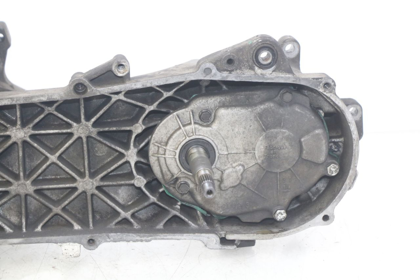 photo de MOTEUR PEUGEOT ELYSTAR 50 (2002 - 2014) - Focus structure