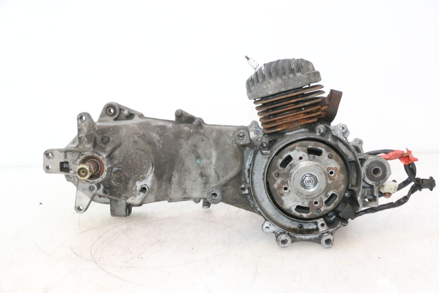 photo de MOTEUR PEUGEOT ELYSTAR 50 (2002 - 2014) - Zoom composants