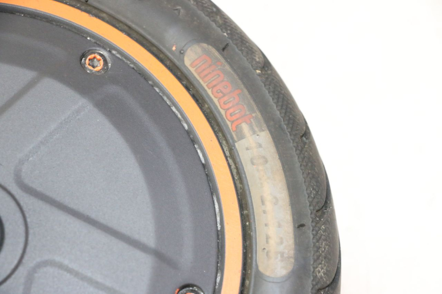 photo de MOTEUR SEGWAY NINEBOT F65I 1