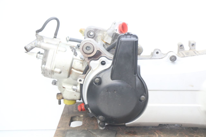 photo de MOTEUR HONDA FES PANTHEON 2T 125 (1998 - 2002)