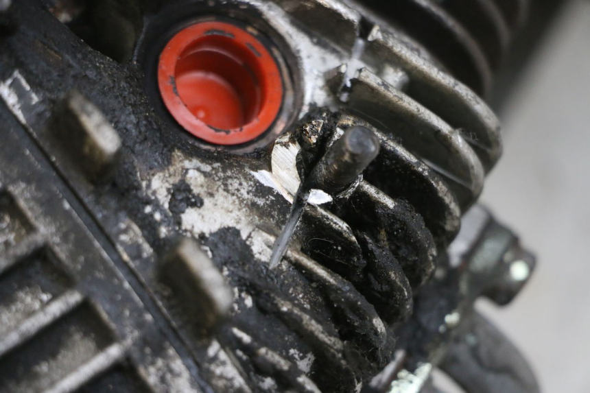 photo de MOTEUR PIAGGIO FLY 4T 50 (2013 - 2017) - Gros plan technique