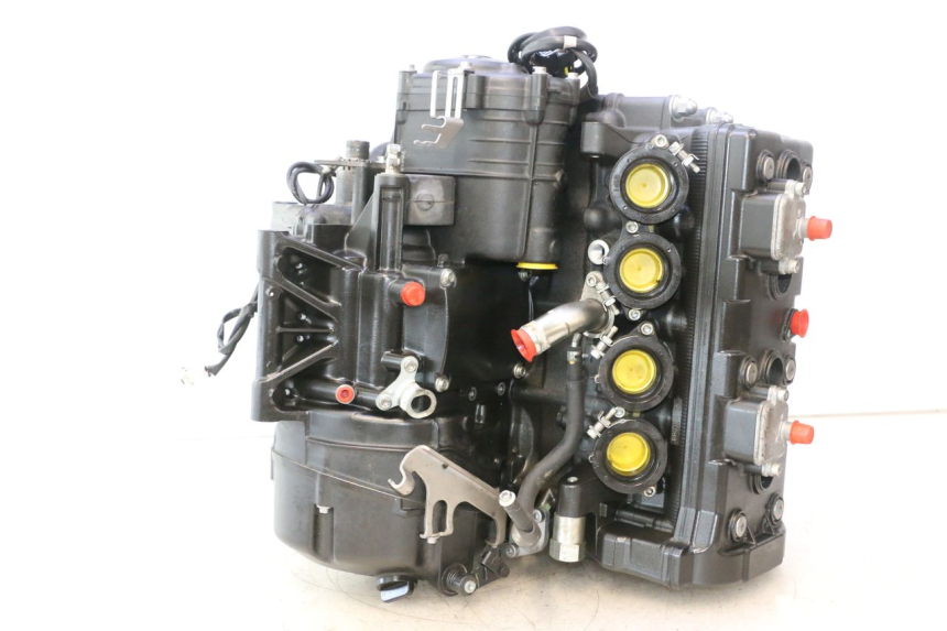 photo de MOTEUR YAMAHA FZ8 800 (2010 - 2016) - Détails caractéristiques