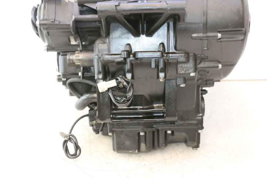 photo de MOTEUR YAMAHA FZ8 800 (2010 - 2016) - État de surface