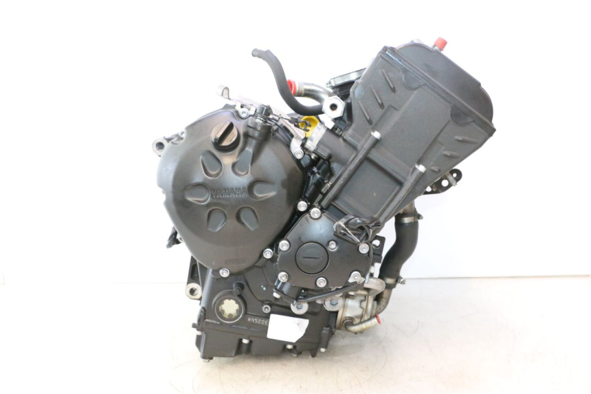 photo de MOTEUR YAMAHA FZ8 800 (2010 - 2016) - Détails caractéristiques