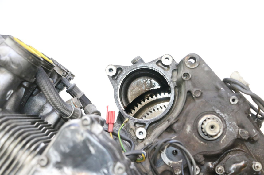 photo de MOTEUR SUZUKI GSX F GSXF 750 (1988 - 1998) - Zoom composants
