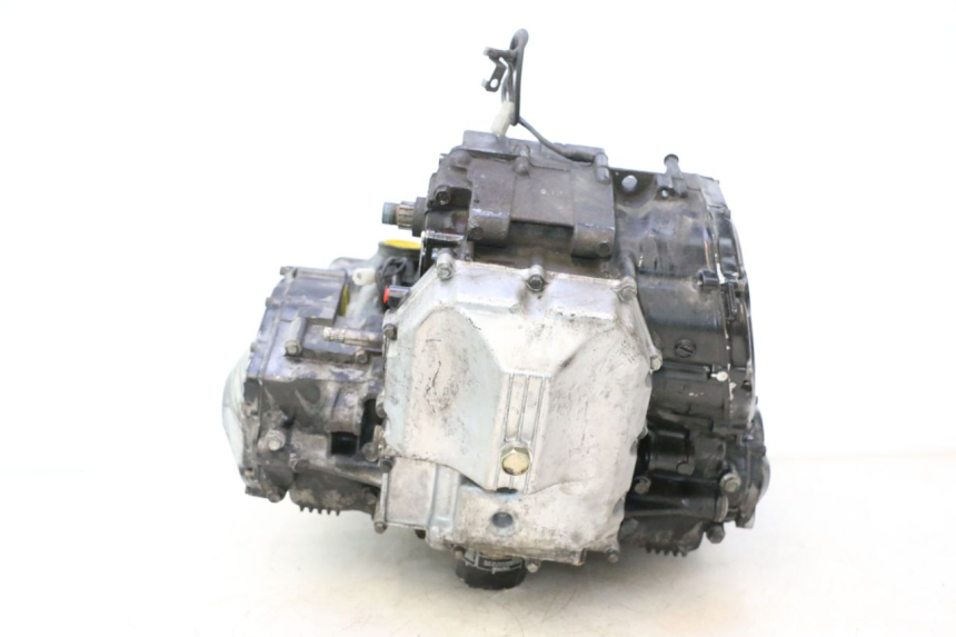photo de MOTEUR SUZUKI GSX F GSXF 750 (1988 - 1998) - Vue produit