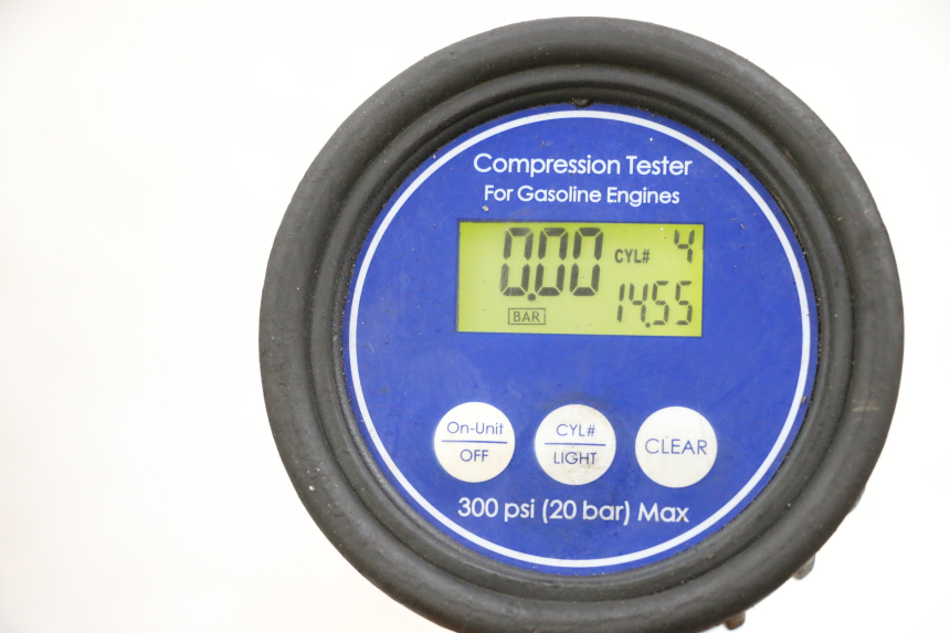 photo de MOTEUR SUZUKI GSXR GSX-R 1000 (2003 - 2004) - Pièce contrôlée