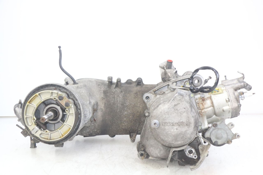 photo de MOTEUR HONDA FES PANTHEON 2T 125 (1998 - 2002)