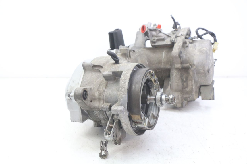 photo de MOTEUR HONDA FES PANTHEON 2T 125 (1998 - 2002)