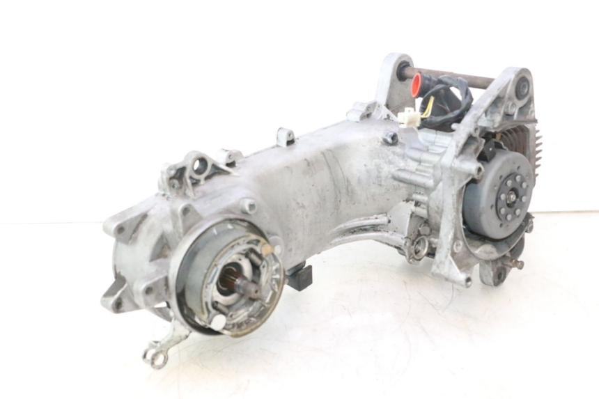 photo de MOTEUR PEUGEOT KISBEE 2T 50 (2010 - 2017) - Focus structure
