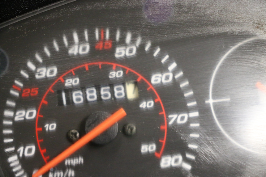 photo de MOTEUR PEUGEOT KISBEE 4T 50 (2010 - 2017) - Autre angle de vue