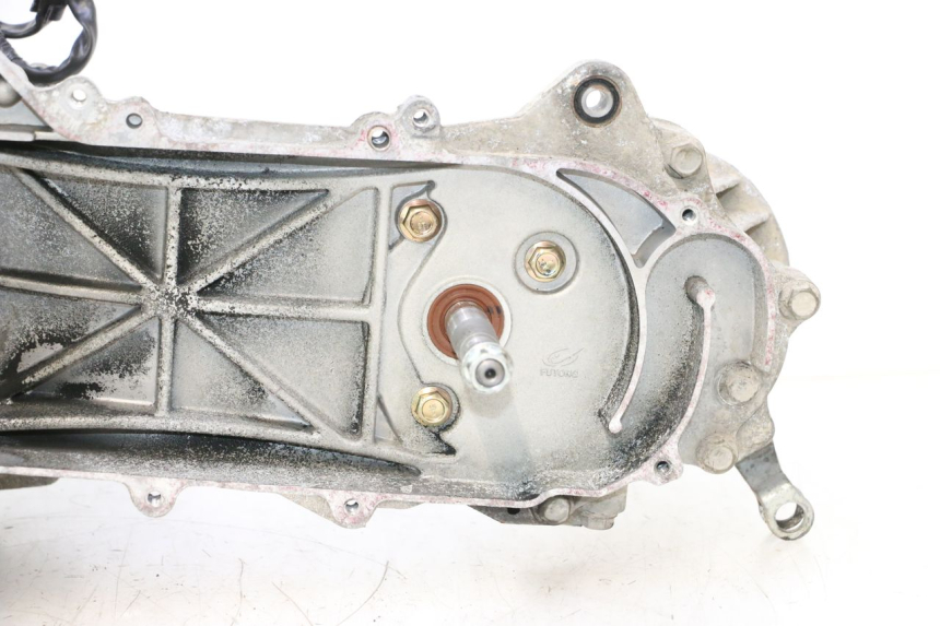photo de MOTEUR PEUGEOT KISBEE 4T 50 (2010 - 2017) - Zoom qualité