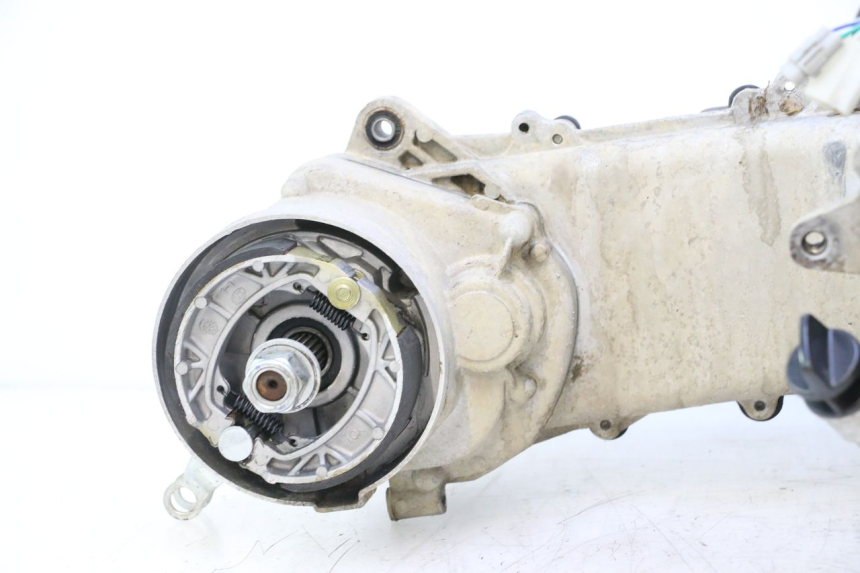 photo de MOTEUR PEUGEOT KISBEE 4T 50 (2018 - 2022) - Focus structure