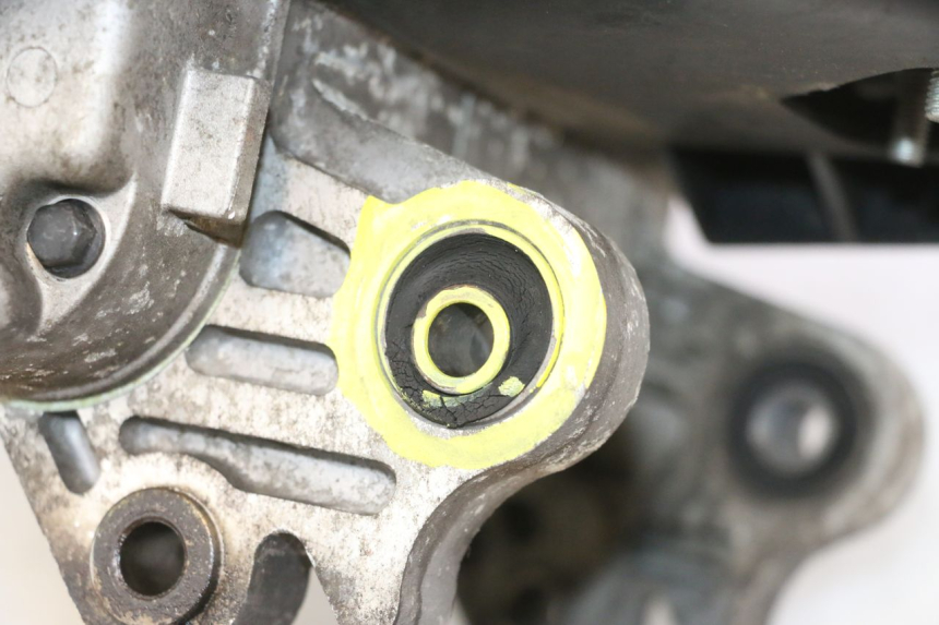 photo de MOTEUR PEUGEOT KISBEE 4T 50 (2023 - 2026) - Vue d’ensemble