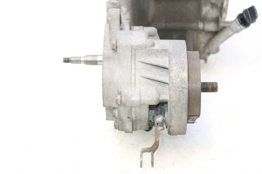 photo de MOTEUR PEUGEOT KISBEE 4T 50 (2010 - 2017) - Détail de la pièce