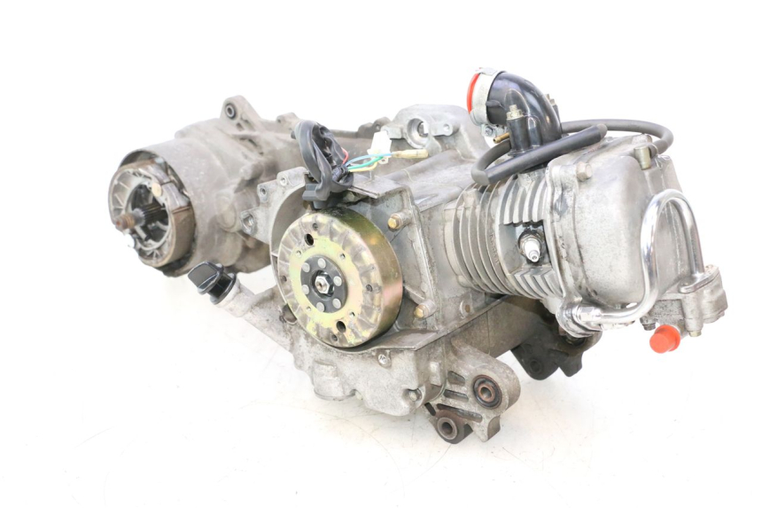 photo de MOTEUR PEUGEOT KISBEE 4T 50 (2010 - 2017) - Marquages et références