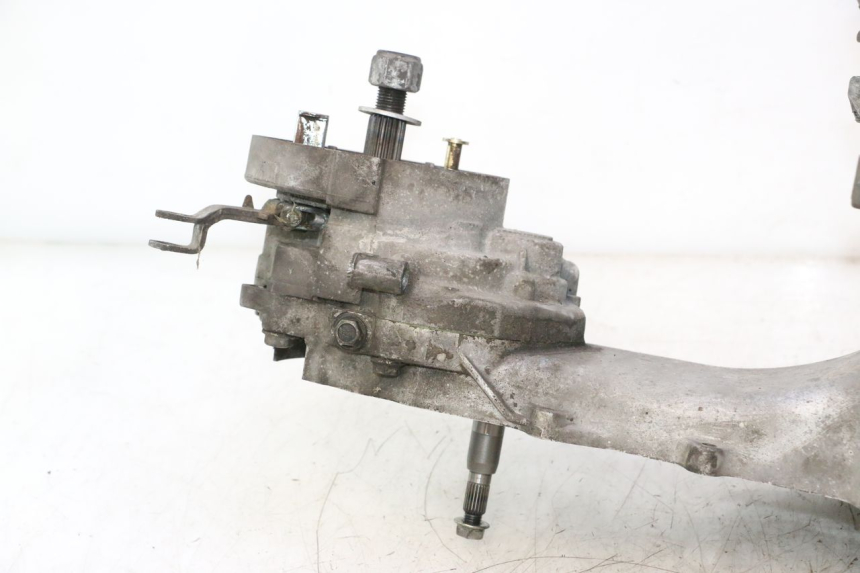 photo de MOTEUR PEUGEOT KISBEE 4T 50 (2018 - 2022) - Points de fixation