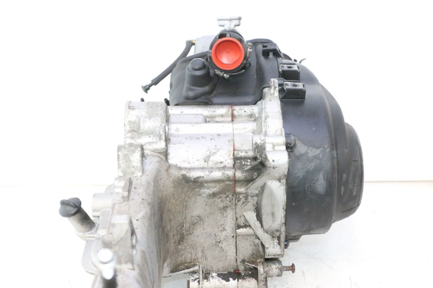photo de MOTEUR PIAGGIO LIBERTY IGET 4T 50 (2021 - 2025) - Zoom état d’usage