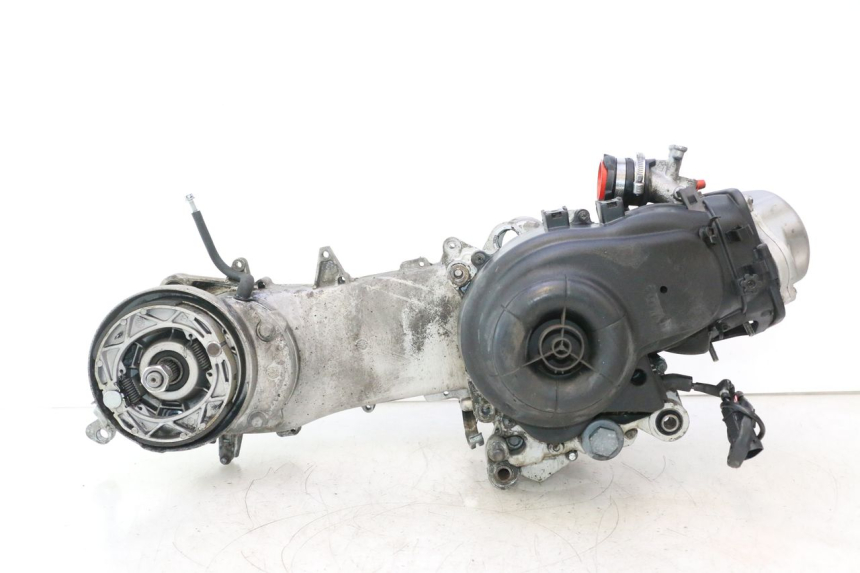 photo de MOTEUR PIAGGIO LIBERTY IGET 4T 50 (2021 - 2025) - Gros plan technique