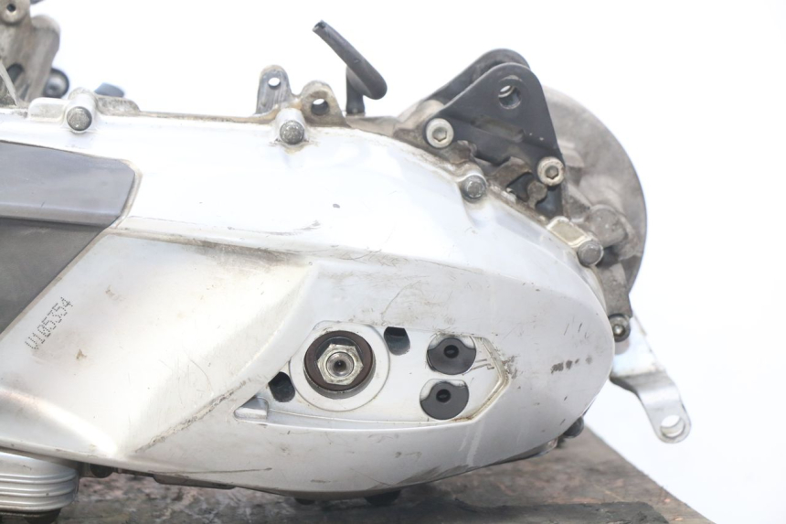 photo de MOTEUR PIAGGIO LIBERTY IGET S 125 (2016 - 2020) - Zoom composants