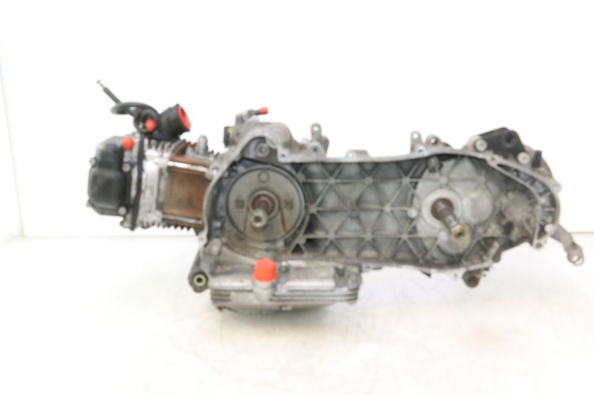 photo de MOTEUR PIAGGIO LIBERTY 125 (1998 - 2008) - Vue principale