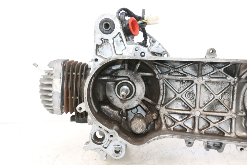 photo de MOTEUR PEUGEOT LUDIX PRO 2T 50 (2010 - 2017) - Focus structure