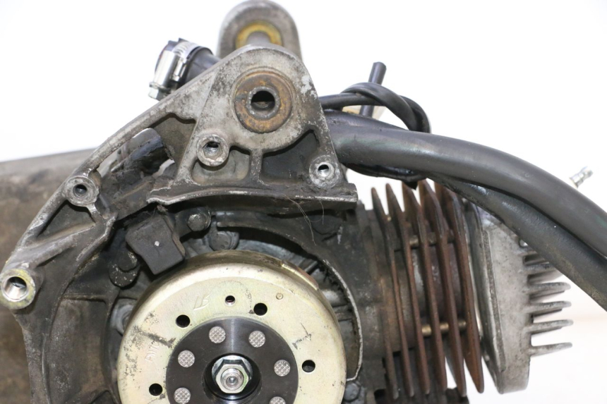 photo de MOTEUR PEUGEOT LUDIX SNAKE 2T 50 (2004 - 2014) - Photo complémentaire