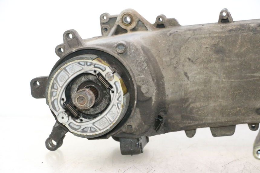 photo de MOTEUR PEUGEOT LUDIX SNAKE 2T 50 (2004 - 2014) - Focus structure