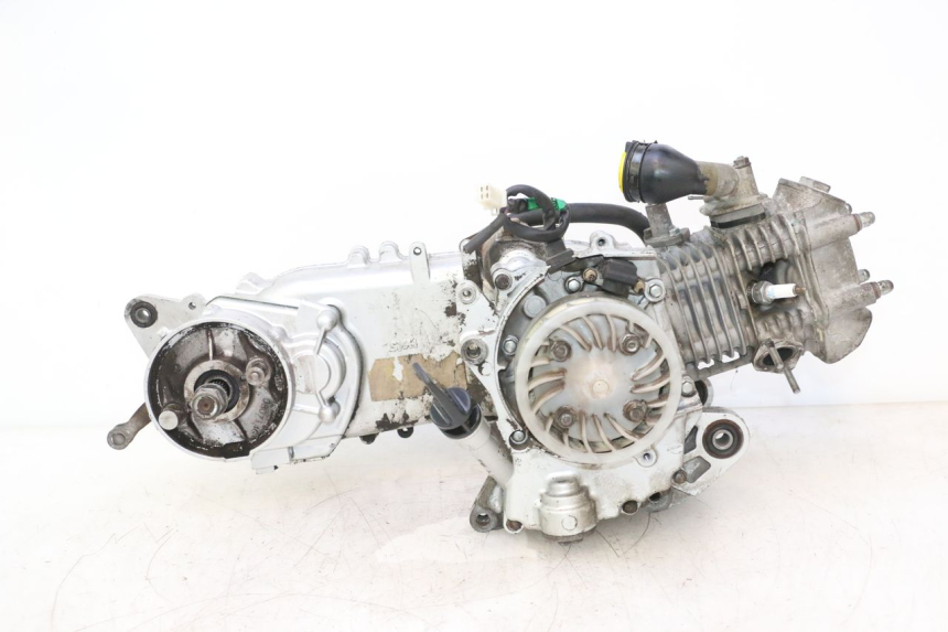 photo de MOTEUR SYM MIO 50 (2005 - 2010) - Autre angle de vue