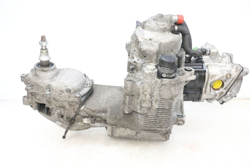 photo de MOTEUR PIAGGIO MP3 HPE 300 (2019 - 2026) - Gros plan technique
