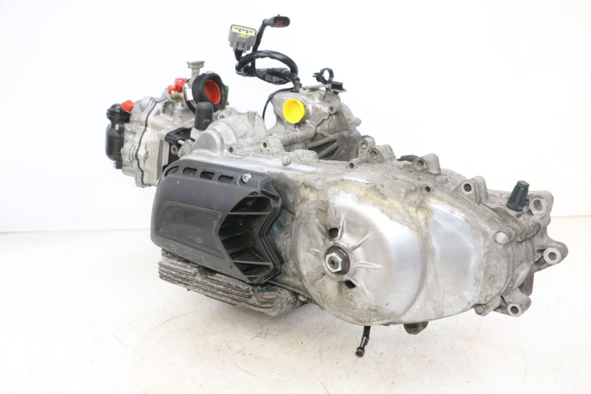 photo de MOTEUR PIAGGIO MP3 HPE 300 (2019 - 2026) - Vue d’ensemble