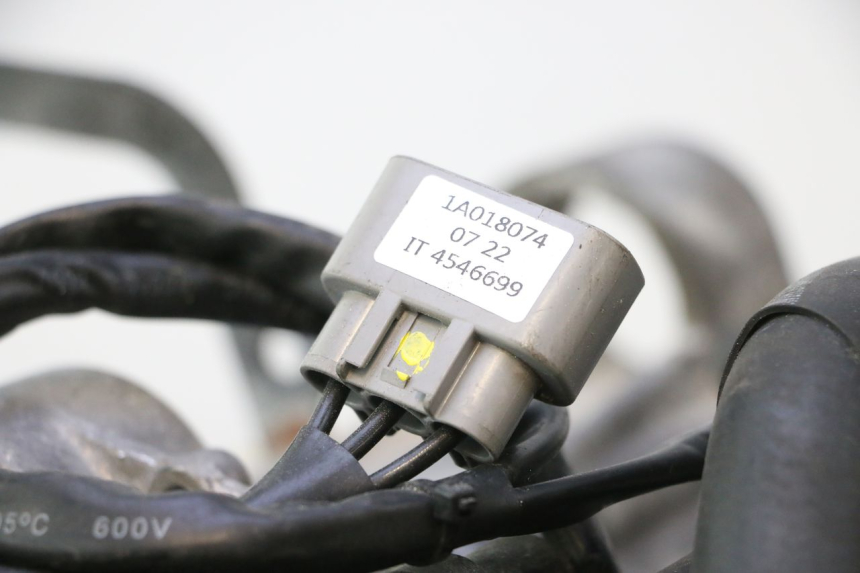 photo de MOTEUR PIAGGIO MP3 HPE 530 (2022 - 2026) - Zoom composants