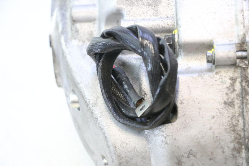 photo de MOTEUR PIAGGIO MP3 HPE 530 (2022 - 2026) - Gros plan technique