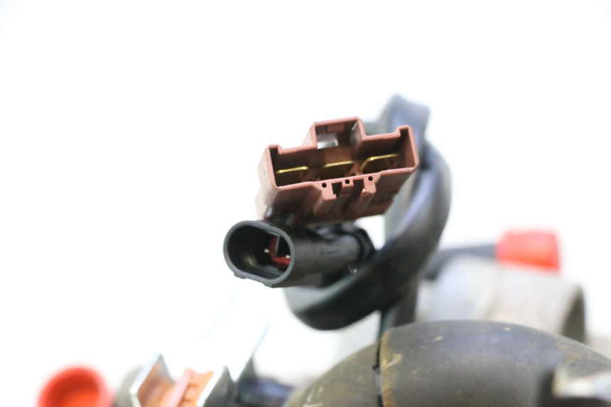 photo de MOTEUR PIAGGIO MP3 LT 400 (2007 - 2012) - Autre angle de vue