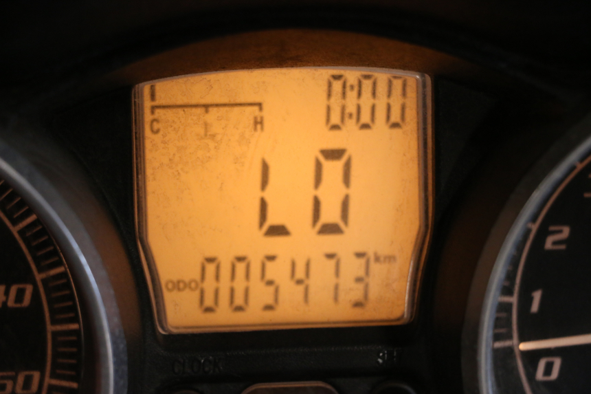 photo de MOTEUR PIAGGIO MP3 LT 400 (2007 - 2012) - Gros plan technique